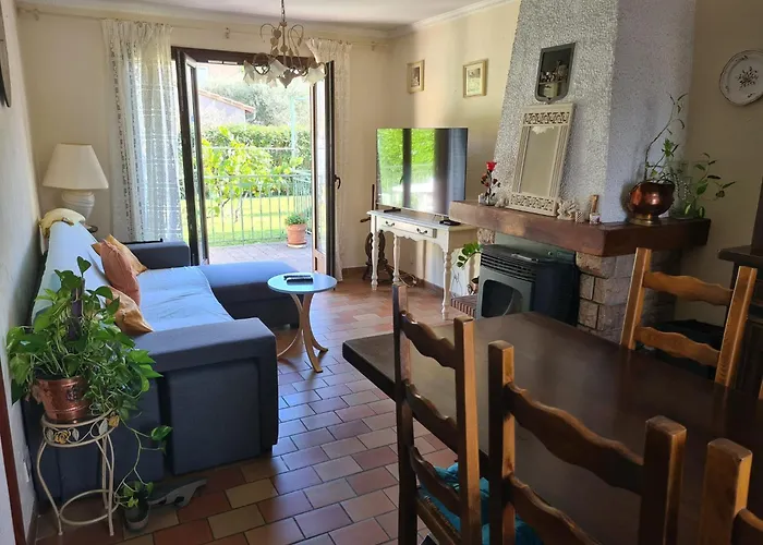 La Sousta 펜션 Les Mées